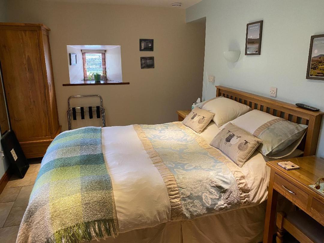 Broad Croft House Bed & Breakfast Horton in Ribblesdale Bagian luar foto